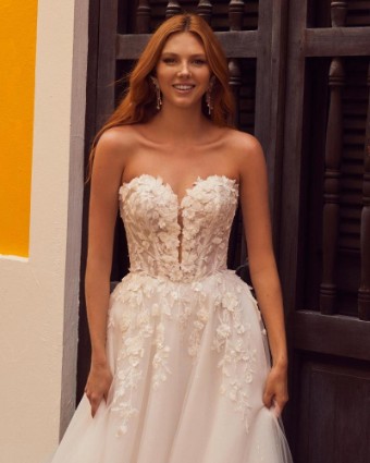 Consignment Gowns Zoey L'Amour - Consignment #0 default Ivory thumbnail