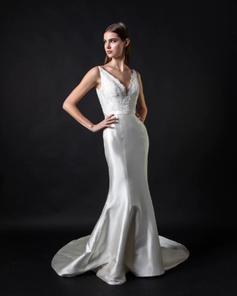 Consignment Gowns Luke Antonio Gual - Consignment #0 default Ivory thumbnail