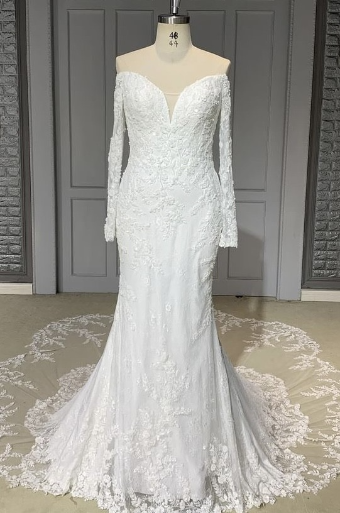 Consignment Gowns Mary Evermore - Consignment #0 default Ivory thumbnail