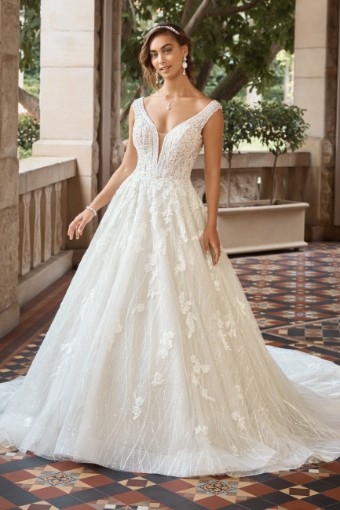 Consignment Gowns Avianna Mon Cheri - Consignment #0 default Ivory/Champagne thumbnail