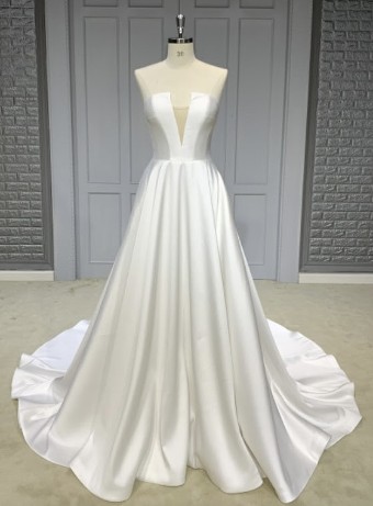 Consignment Gowns Oleander Evermore - Consignment #0 default Ivory thumbnail