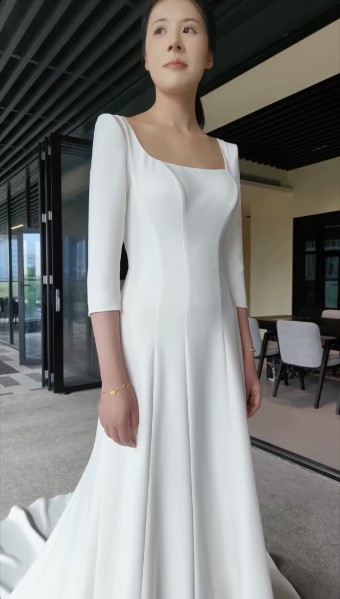 Consignment Gowns Madrid Evermore - Consignment #0 default Ivory thumbnail