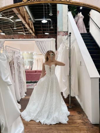 Consignment Gowns 1318 #2 default Ivory/Ivory thumbnail