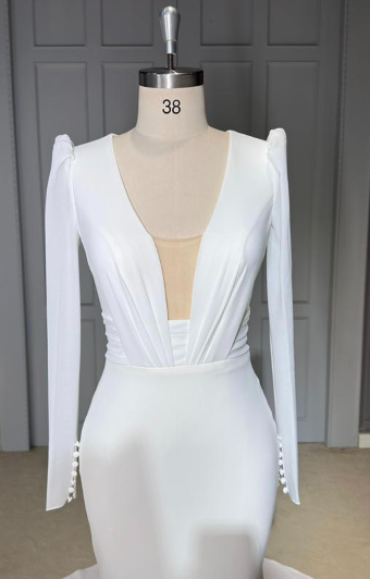 Consignment Gowns Victoria Evermore #0 default Ivory thumbnail