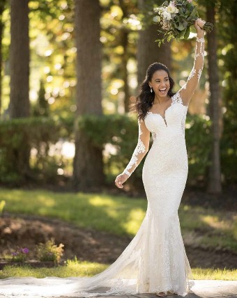 Consignment Gowns 6729 Stella York #0 default Ivory thumbnail